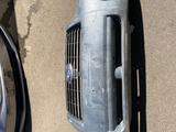 Бампер с решеткой Субару Форестер (Subaru Forester) 2005-2008 гг. за 140 000 тг. в Алматы – фото 3
