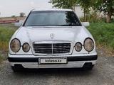 Mercedes-Benz E 280 1996 года за 2 000 000 тг. в Атбасар