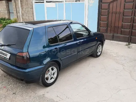 Volkswagen Golf 1997 года за 2 600 000 тг. в Тараз