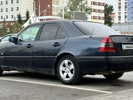 Mercedes-Benz C 180 1996 года за 1 700 000 тг. в Кокшетау – фото 12