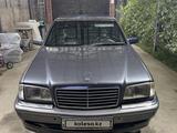 Mercedes-Benz C 180 1998 года за 2 000 000 тг. в Шымкент