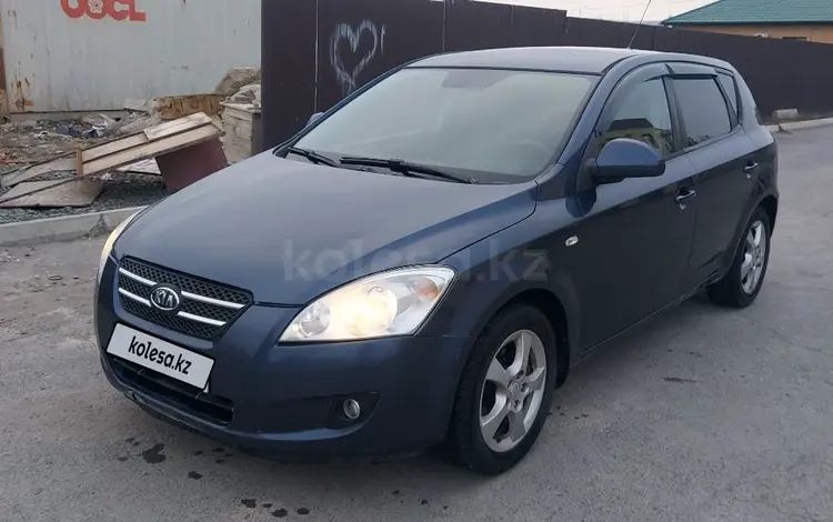 Kia Cee'd 2009 года за 2 600 000 тг. в Атырау