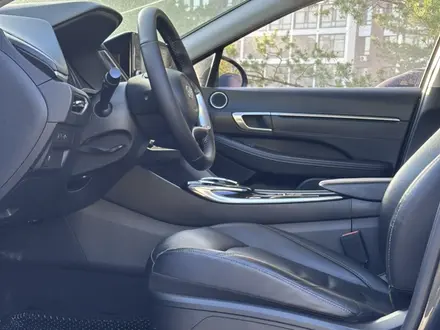 Hyundai Sonata 2022 года за 10 650 000 тг. в Астана – фото 10