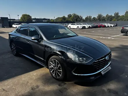 Hyundai Sonata 2022 года за 9 099 225 тг. в Алматы – фото 3