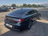Hyundai Sonata 2022 года за 9 099 225 тг. в Алматы – фото 4