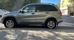 Toyota RAV4 2004 года за 4 900 000 тг. в Атырау – фото 3