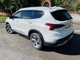 Hyundai Santa Fe 2022 годаүшін13 400 000 тг. в Павлодар – фото 5