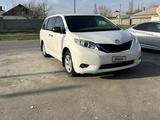 Toyota Sienna 2015 года за 7 600 000 тг. в Кентау – фото 4