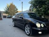 Mercedes-Benz E 320 2001 года за 6 000 000 тг. в Караганда – фото 5