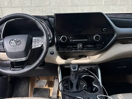 Toyota Highlander 2024 года за 29 000 000 тг. в Атырау – фото 7