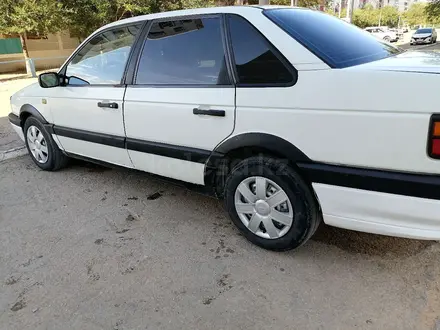 Volkswagen Passat 1988 года за 1 100 000 тг. в Байконыр – фото 4