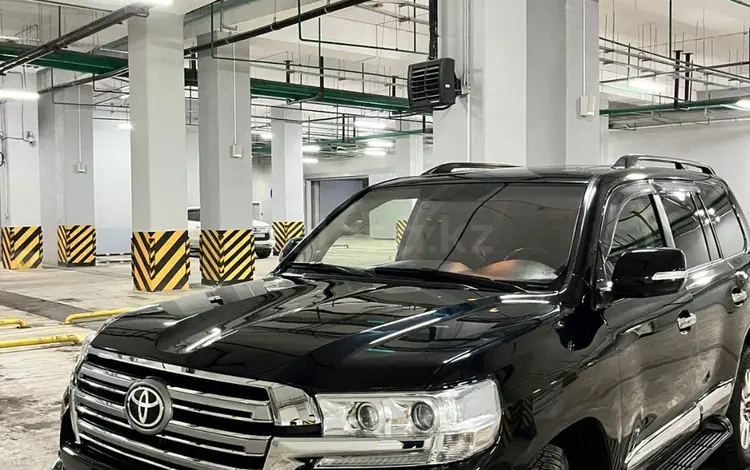 Toyota Land Cruiser 2012 годаfor24 000 000 тг. в Астана