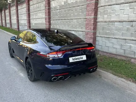 Kia Stinger 2022 года за 18 200 000 тг. в Алматы – фото 10