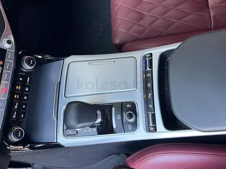 Kia Stinger 2022 года за 18 200 000 тг. в Алматы – фото 18