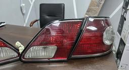 Задние фонари на Lexus ES300 за 40 000 тг. в Алматы – фото 2