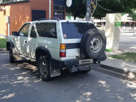 Nissan Terrano 1995 года за 2 100 000 тг. в Алматы – фото 9