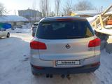 Volkswagen Tiguan 2011 годаүшін5 800 000 тг. в Астана – фото 4
