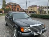 Mercedes-Benz E 220 1992 года за 3 500 000 тг. в Атырау – фото 4