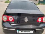 Volkswagen Passat 2008 годаүшін3 750 000 тг. в Алматы – фото 5