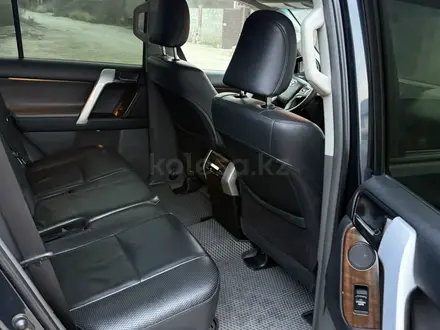 Toyota Land Cruiser Prado 2011 года за 14 300 000 тг. в Алматы – фото 9