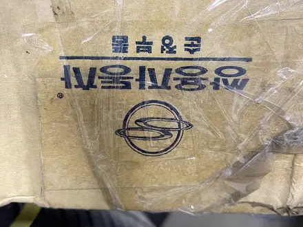 Шторка багажника — SsangYong Кайрон, Номад за 45 000 тг. в Алматы – фото 4