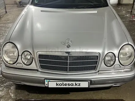 Mercedes-Benz E 280 1998 года за 4 200 000 тг. в Кызылорда – фото 10