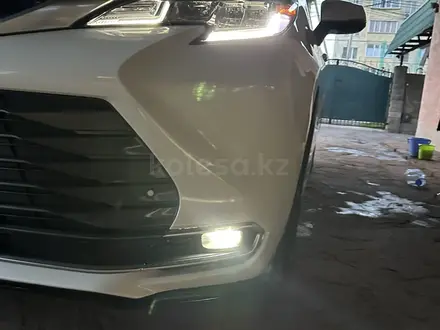 Toyota Sienna 2021 года за 25 800 000 тг. в Алматы – фото 15