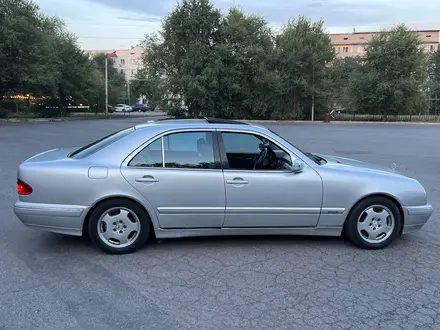 Mercedes-Benz E 320 2000 года за 4 500 000 тг. в Алматы – фото 6
