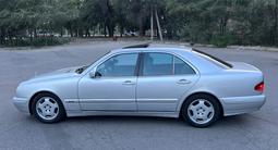 Mercedes-Benz E 320 2000 годаүшін4 700 000 тг. в Алматы – фото 5