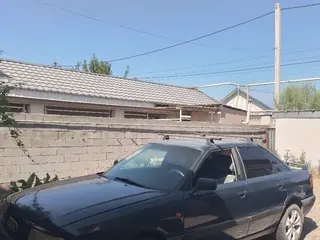 Audi 80