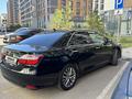 Toyota Camry 2017 года за 11 200 000 тг. в Актобе – фото 5