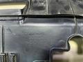Пластм. Защита над радиатором с накладкой Toyota Camry за 18 000 тг. в Караганда – фото 11
