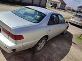 Toyota Camry 2000 годаfor3 600 000 тг. в Алматы – фото 3