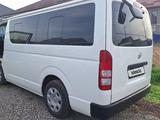 Toyota Hiace 2016 года за 14 000 000 тг. в Алматы – фото 2