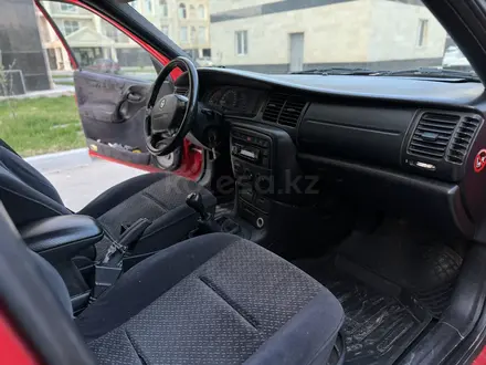 Opel Vectra 1996 года за 1 000 000 тг. в Атырау – фото 22