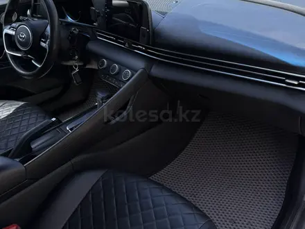 Hyundai Elantra 2022 года за 7 900 000 тг. в Астана – фото 15