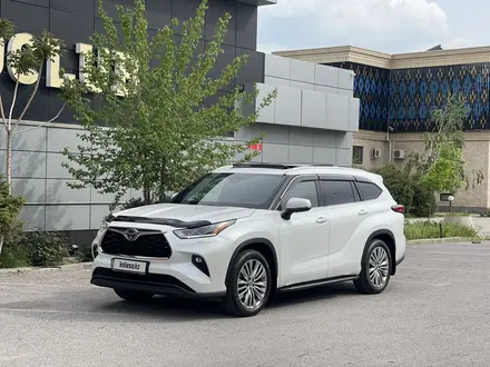 Toyota Highlander 2022 года за 34 500 000 тг. в Шымкент