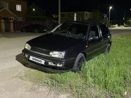 Volkswagen Golf 1993 годаүшін1 800 000 тг. в Уральск