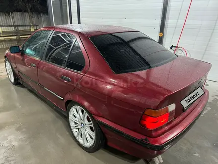 BMW 325 1994 года за 2 650 000 тг. в Алматы
