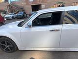 Chrysler 300C 2008 годаүшін2 500 000 тг. в Астана – фото 5