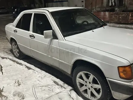 Mercedes-Benz 190 1992 года за 1 500 000 тг. в Караганда – фото 2