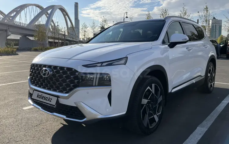 Hyundai Santa Fe 2023 года за 16 900 000 тг. в Астана