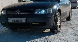 Volkswagen Passat 1999 годаүшін3 700 000 тг. в Рудный