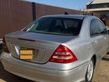 Mercedes-Benz C 230 2003 годаfor1 900 000 тг. в Кульсары – фото 4