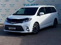 Toyota Sienna 2015 годаfor13 790 000 тг. в Алматы