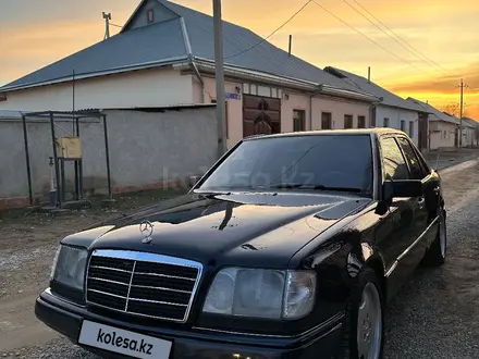 Mercedes-Benz E 200 1994 года за 2 550 000 тг. в Туркестан – фото 10