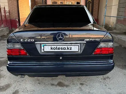 Mercedes-Benz E 200 1994 года за 2 550 000 тг. в Туркестан – фото 6
