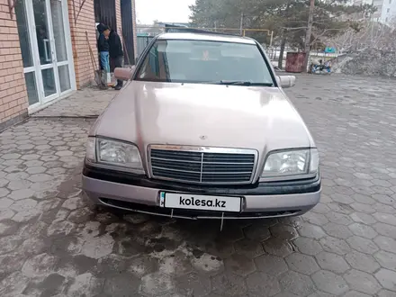 Mercedes-Benz C 180 1995 года за 1 600 000 тг. в Костанай – фото 6