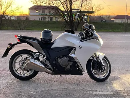 Honda  VFR 1200 2013 года за 4 168 000 тг. в Шымкент – фото 4