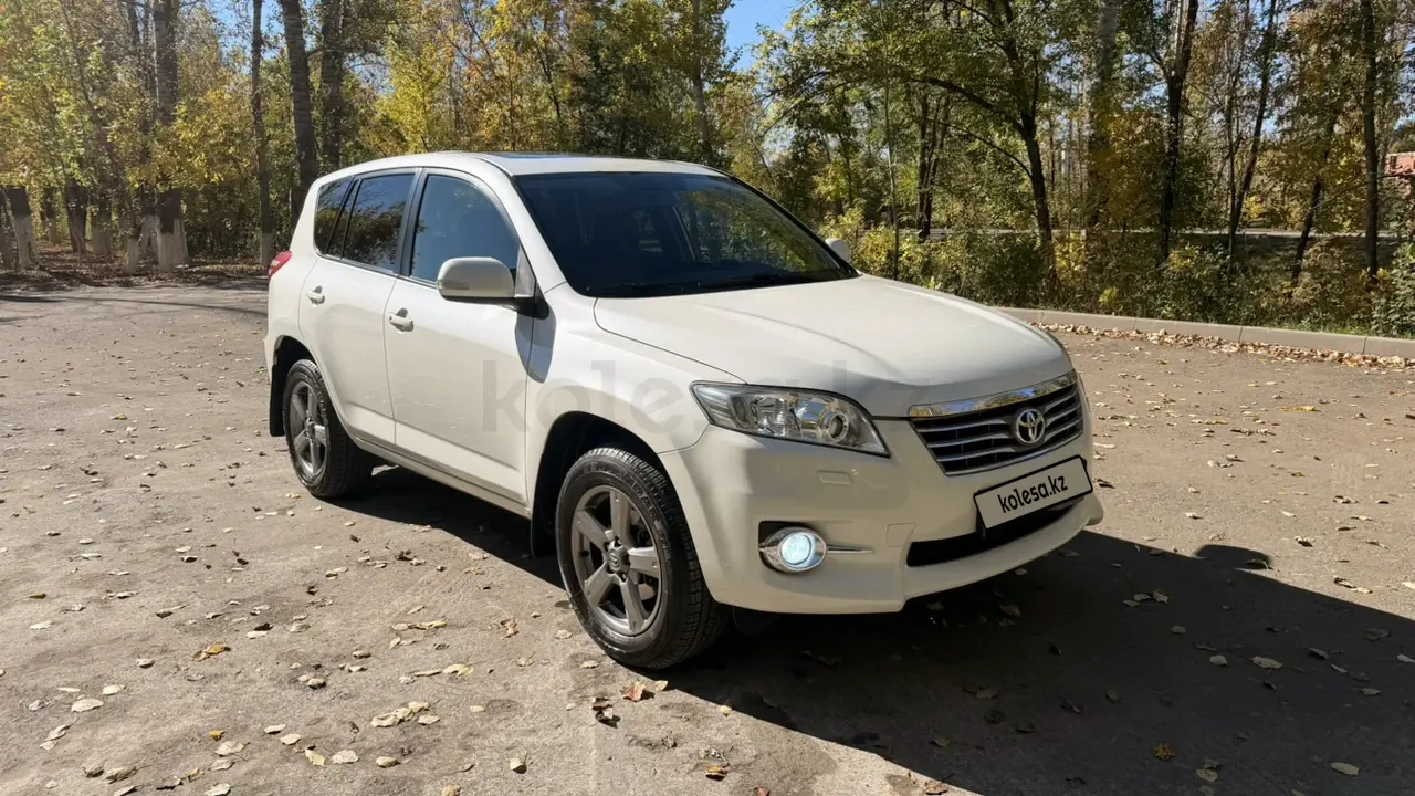 Toyota RAV4, 2012